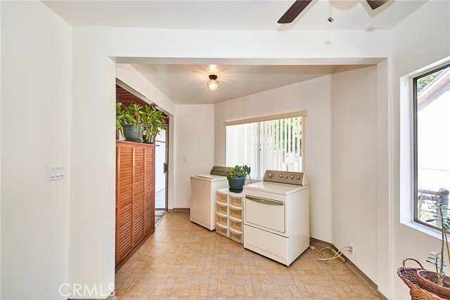 Image 13 of 30 For 30 North Vega Street