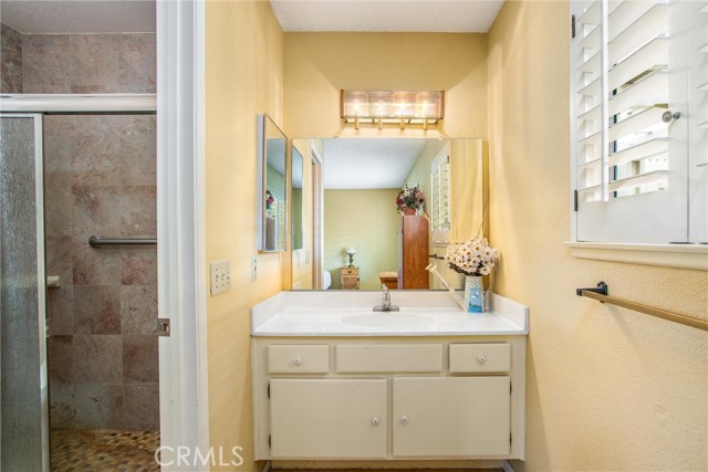 Detail Gallery Image 25 of 26 For 709 Sandy Ct, Redlands,  CA 92374 - 3 Beds | 2 Baths