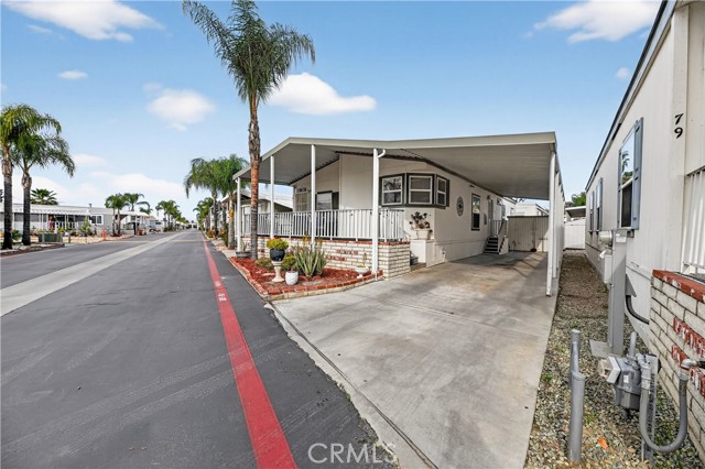 Detail Gallery Image 2 of 29 For 1445 W Florida #78,  Hemet,  CA 92543 - 3 Beds | 2 Baths