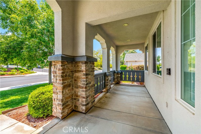34150 Starpoint Street, Temecula CA: https://media.crmls.org/medias/9ed281e2-e268-4167-a715-a47c8f79cb99.jpg