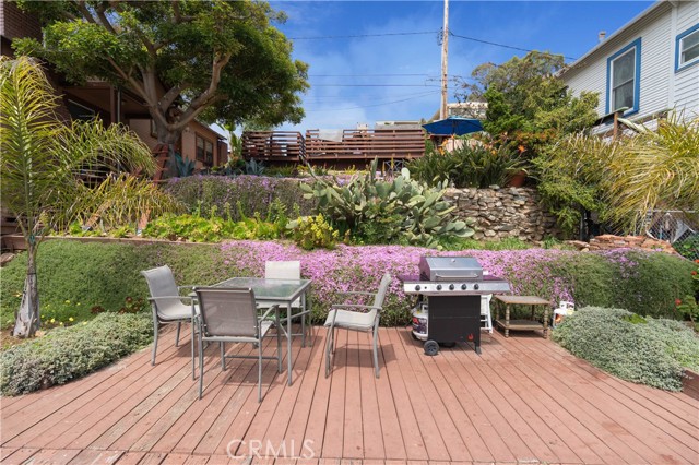 Detail Gallery Image 26 of 44 For 358 Metropole Ave, Avalon,  CA 90704 - 5 Beds | 4 Baths