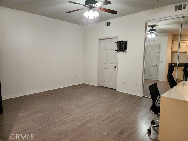 1330 Clementine Way, Fullerton CA: https://media.crmls.org/medias/9ed2ea90-bf35-4cc4-98d5-2e3694dceaec.jpg