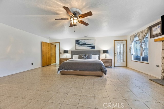 12846 Quail Vista, Apple Valley CA: https://media.crmls.org/medias/9ed376b5-034e-4d20-96d4-1f2f2624dc92.jpg