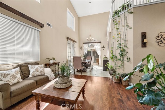 Detail Gallery Image 8 of 37 For 922 Alba Ct, Santa Maria,  CA 93458 - 3 Beds | 2/1 Baths