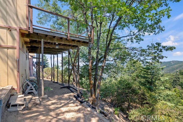 Detail Gallery Image 14 of 29 For 30909 Live Oak Dr, Running Springs,  CA 92382 - 3 Beds | 2 Baths