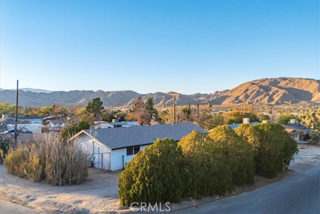 Detail Gallery Image 31 of 45 For 7638 Church St, Yucca Valley,  CA 92284 - 2 Beds | 1 Baths