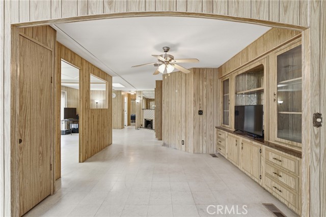 Detail Gallery Image 4 of 29 For 24001 Muirlands #11,  Lake Forest,  CA 92630 - 2 Beds | 2 Baths