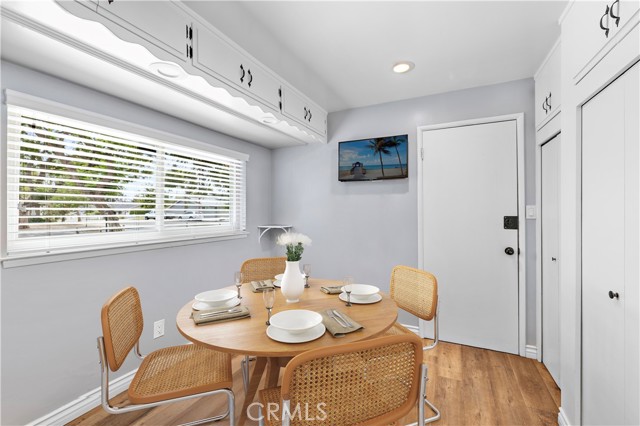 2304 Lewis Street, Santa Ana CA: https://media.crmls.org/medias/9ed69805-8edc-4f38-a1de-5f4ed9ad1ef0.jpg