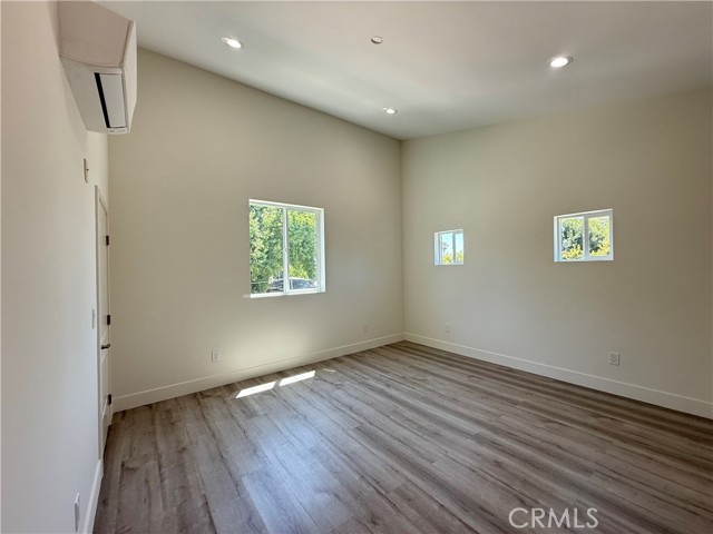 19515 Cantara Street, Reseda CA: https://media.crmls.org/medias/9ed6adf4-63bf-480a-a0dc-b726352e3dc7.jpg