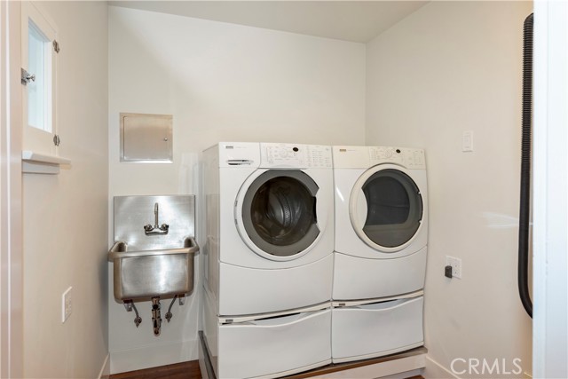 Detail Gallery Image 14 of 23 For 501 Woodland Dr, Sierra Madre,  CA 91024 - 3 Beds | 2 Baths