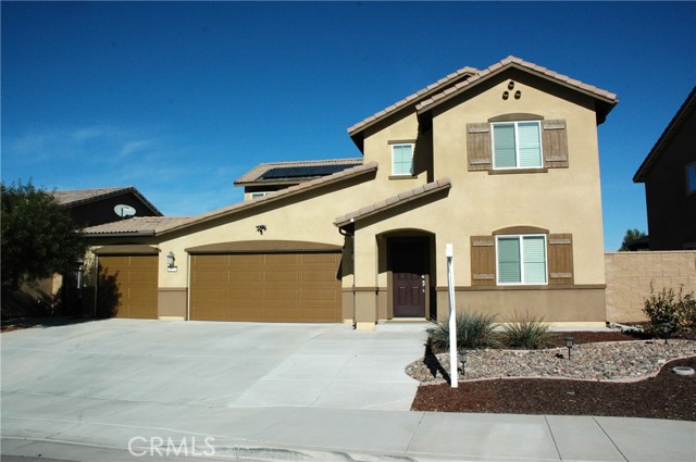 Detail Gallery Image 1 of 47 For 32154 Crooked Trail, Winchester,  CA 92596 - 4 Beds | 3 Baths