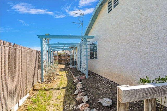 341 W Grace Street, Barstow, CA 92311 Listing Photo  31