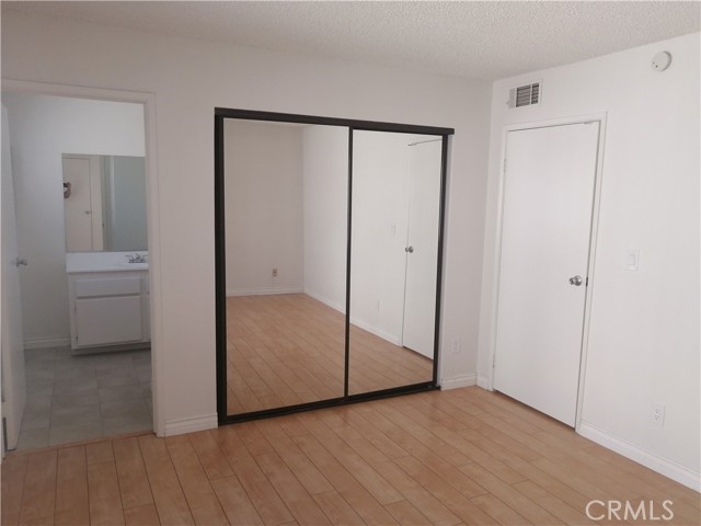 Detail Gallery Image 17 of 21 For 125 N 3rd St #C,  Alhambra,  CA 91801 - 3 Beds | 2/1 Baths