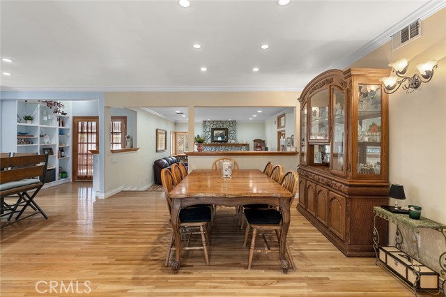10027 Montgomery Avenue photo 4