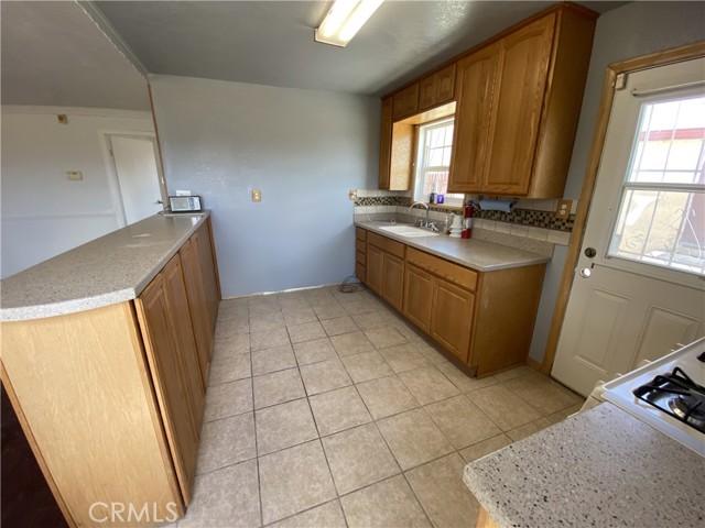 Detail Gallery Image 7 of 18 For 38937 Oleander Rd, Yermo,  CA 92398 - 2 Beds | 1 Baths