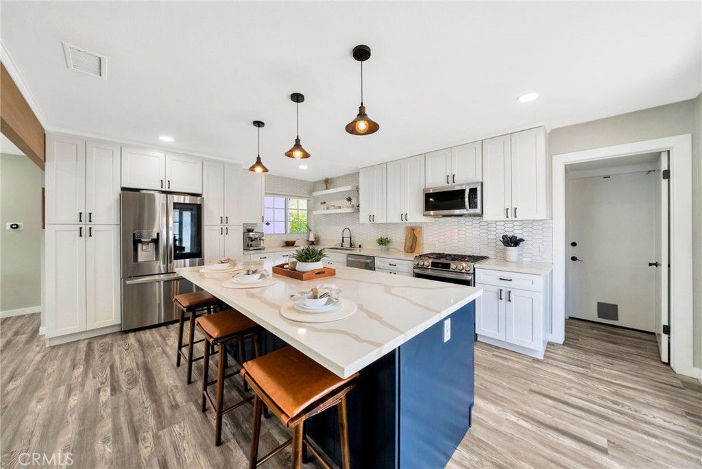 587 Traverse Drive