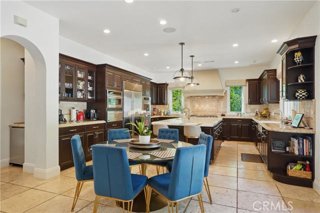 Detail Gallery Image 7 of 53 For 3805 Prado De Las Uvas, Calabasas,  CA 91302 - 5 Beds | 6/1 Baths