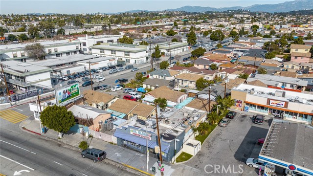 4611 E Olympic Boulevard, East Los Angeles, California 90022, ,Commercial Sale,For Sale,4611 E Olympic Boulevard,CRPW23019013