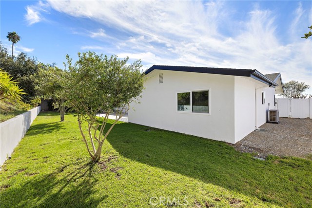 Detail Gallery Image 22 of 29 For 2960 Alta Laguna, Laguna Beach,  CA 92651 - 3 Beds | 2 Baths