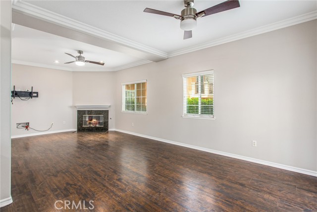 Detail Gallery Image 8 of 36 For 1200 E Highland Ave #402,  Redlands,  CA 92374 - 2 Beds | 2/1 Baths