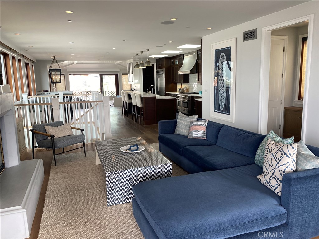 132 16th Street