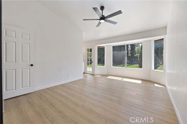 24185 Rimview Road, Moreno Valley CA: https://media.crmls.org/medias/9edbb548-8933-4eab-827f-a8c164b94b4d.jpg
