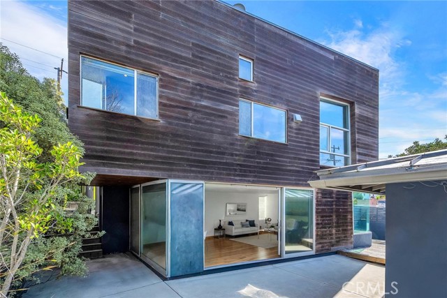 Detail Gallery Image 29 of 31 For 701 Hillcrest, El Segundo,  CA 90245 - 5 Beds | 2 Baths