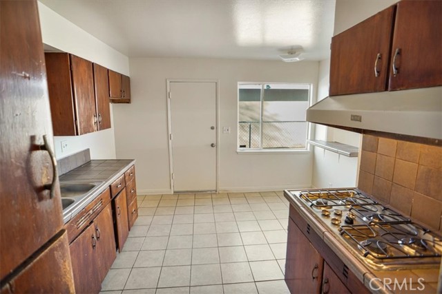 Detail Gallery Image 6 of 14 For 44502 2nd St, Lancaster,  CA 93535 - 3 Beds | 2 Baths