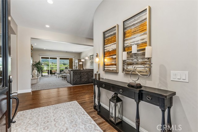 Detail Gallery Image 11 of 55 For 22919 Banbury Ct, Murrieta,  CA 92562 - 3 Beds | 3/1 Baths