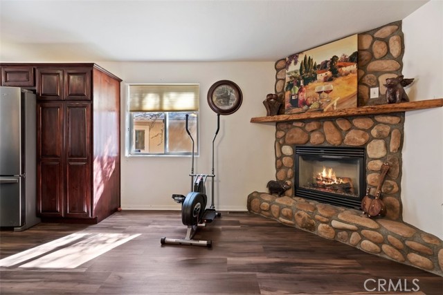 Detail Gallery Image 14 of 44 For 879 Spruce, Sugarloaf,  CA 92386 - 3 Beds | 2/1 Baths