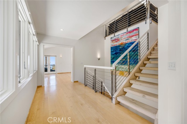 426 Nyes Place, Laguna Beach CA: https://media.crmls.org/medias/9ede0986-7484-4fad-b2a6-1ec61250b2a2.jpg
