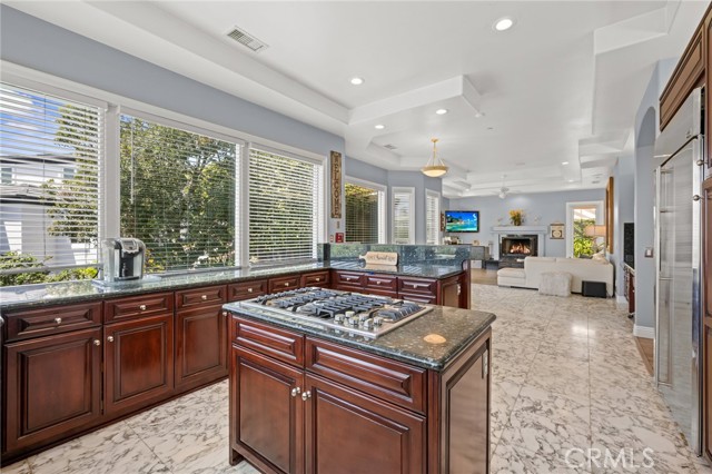 3 Calle Agua, San Clemente CA: https://media.crmls.org/medias/9ede41c9-bd07-4822-9d85-9be30de19cc4.jpg
