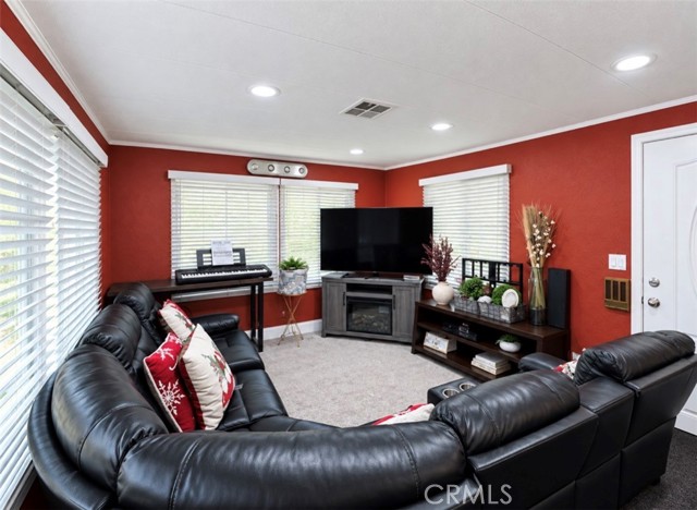 2 Bed Home for Sale in Canyon Country, California