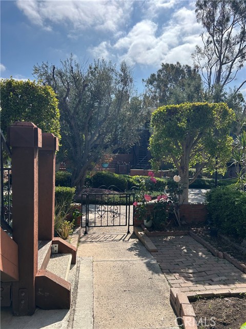 Detail Gallery Image 18 of 18 For 2635 W Monte Carlo Dr #42,  Santa Ana,  CA 92706 - 2 Beds | 2 Baths