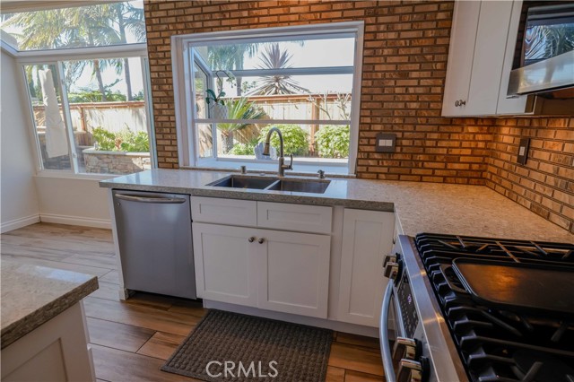 Detail Gallery Image 7 of 33 For 9 Saint Thomas, Laguna Niguel,  CA 92677 - 3 Beds | 3 Baths