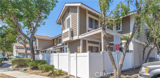 1650 S Campus Avenue, Ontario CA: https://media.crmls.org/medias/9edf4536-648a-47a0-ae8b-7b0d1cb8ddc0.jpg