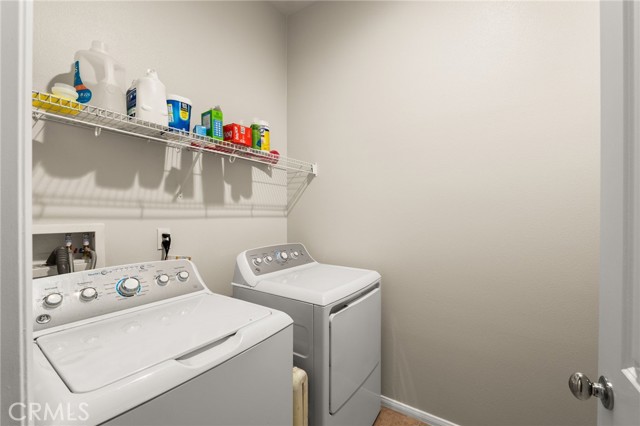 Detail Gallery Image 41 of 65 For 4683 Viaggio Cir, Jurupa Valley,  CA 92509 - 4 Beds | 2/1 Baths