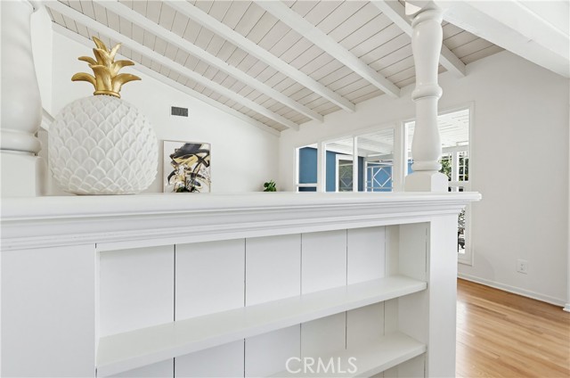 Detail Gallery Image 16 of 44 For 13036 Magnolia, Sherman Oaks,  CA 91423 - 3 Beds | 2 Baths