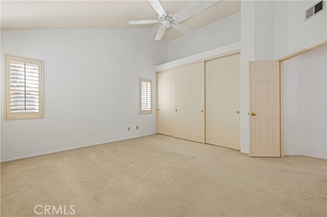 27668 Lonestar Place, Castaic CA: https://media.crmls.org/medias/9ee129fd-208d-4892-a01a-4e0c3576cb2c.jpg