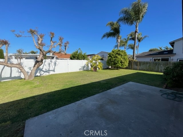 Detail Gallery Image 22 of 23 For 20412 Brentstone, Huntington Beach,  CA 92646 - 3 Beds | 2 Baths