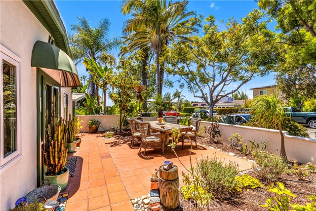 24932 La Cresta Drive, Dana Point CA: https://media.crmls.org/medias/9ee18854-fddb-469b-8301-7f838ffc00e4.jpg