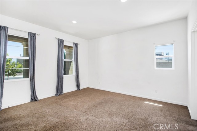 Image 9 of 55 For 30985 Foxhollow Drive