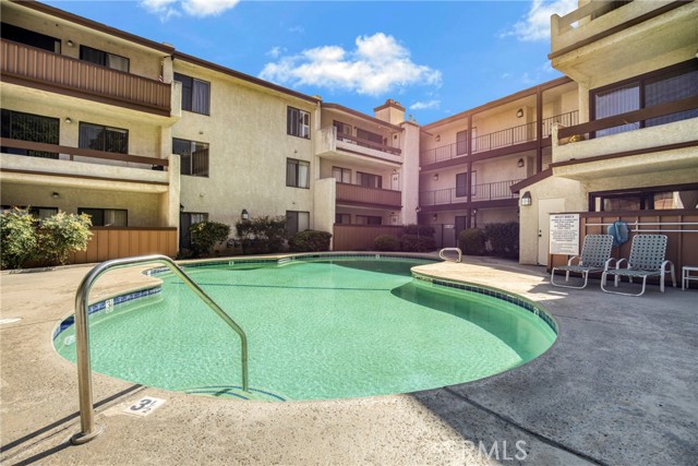 Detail Gallery Image 25 of 25 For 15155 Sherman Way #14,  Van Nuys,  CA 91405 - 1 Beds | 1 Baths