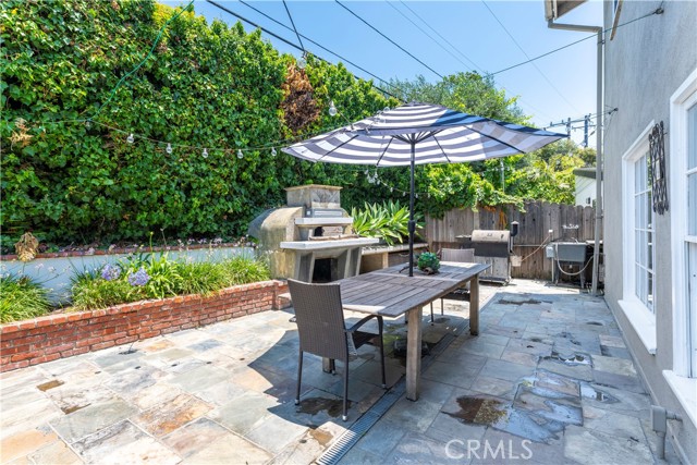 1733 Bayou Way, Seal Beach CA: https://media.crmls.org/medias/9ee3fec4-f9e9-4cae-9bb6-c2821f95b24d.jpg