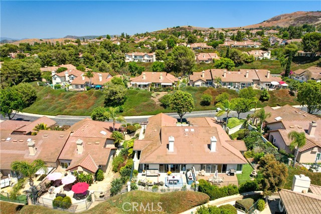 27237 Via Capri, San Juan Capistrano CA: https://media.crmls.org/medias/9ee4f5ed-e5da-46c9-9a64-81cf41300db8.jpg