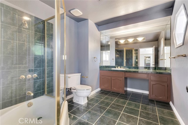 Detail Gallery Image 26 of 46 For 22781 Macfarlane Dr, Woodland Hills,  CA 91364 - 3 Beds | 3/1 Baths