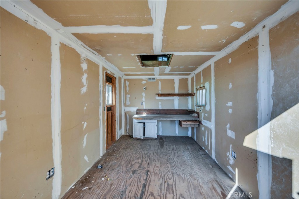 MLS #LC25039489 img 6