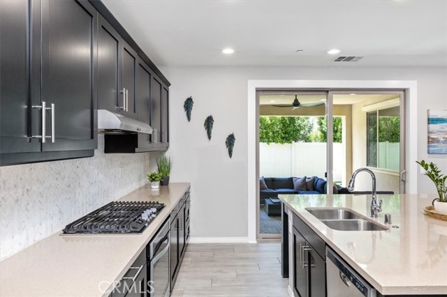 Detail Gallery Image 10 of 60 For 235 Triumph Ln, San Marcos,  CA 92078 - 4 Beds | 3/1 Baths