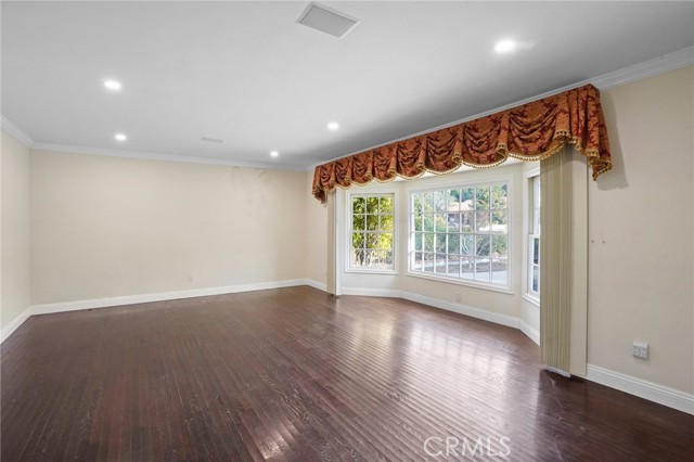 Detail Gallery Image 18 of 44 For 12281 Woodley Ave, Granada Hills,  CA 91344 - 3 Beds | 2 Baths