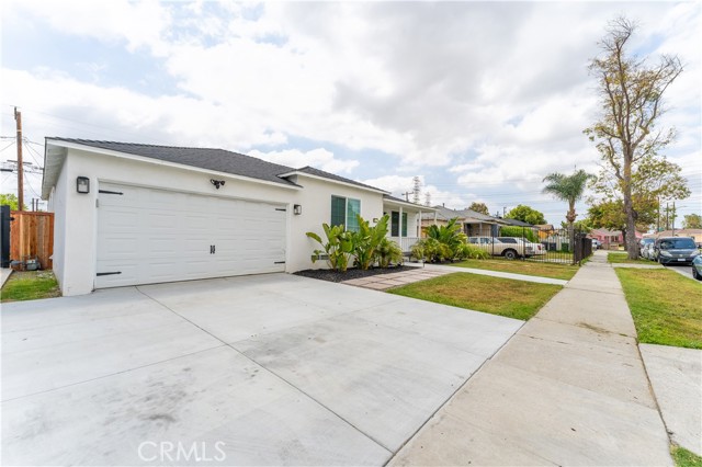 Detail Gallery Image 3 of 25 For 1422 S Exmoor Ave, Compton,  CA 90220 - 3 Beds | 2 Baths